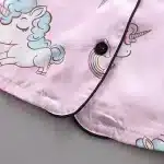 Pijama de satin cu unicorn silky roz