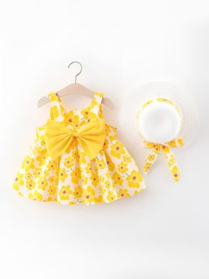 rochie galbena de vara cu flori si palarie pia sunny