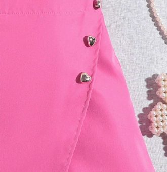 compleu roz cu tricou si fusta pantalon rosa