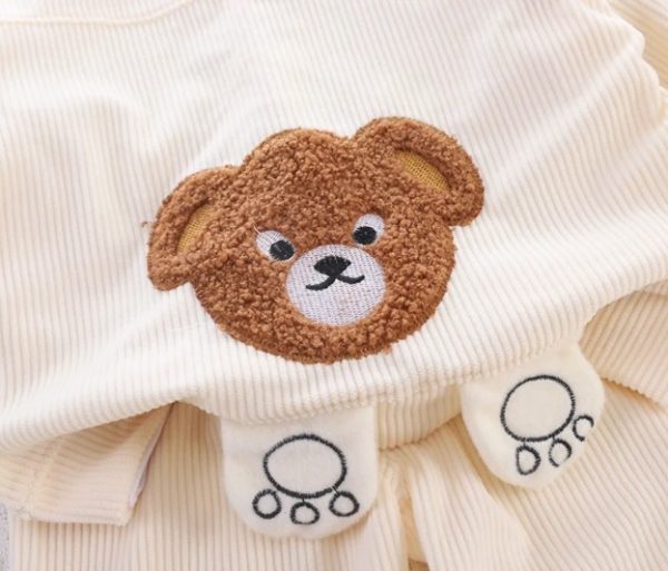 set cu trei piese jacheta, bluza si pantaloni lungi pentru baietei copii baieti ted