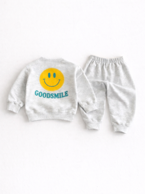 trening gri pentru copii baieti fete fetite set cu bluza si pantaloni gri cu imprimeu set sport pentru copii luke