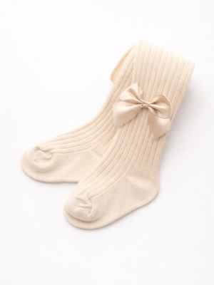 dresuri bej cream pentru fetite tricotate doll