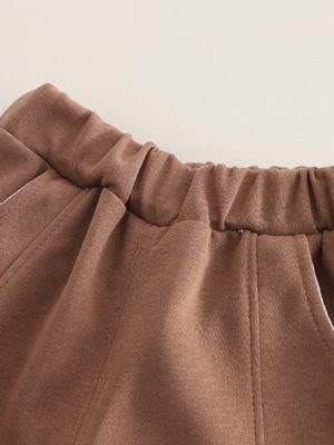 set cu doua piese pentru baietei compleu maro cu maneci lungi pentru baieti copii pantaloni sport maro Lion